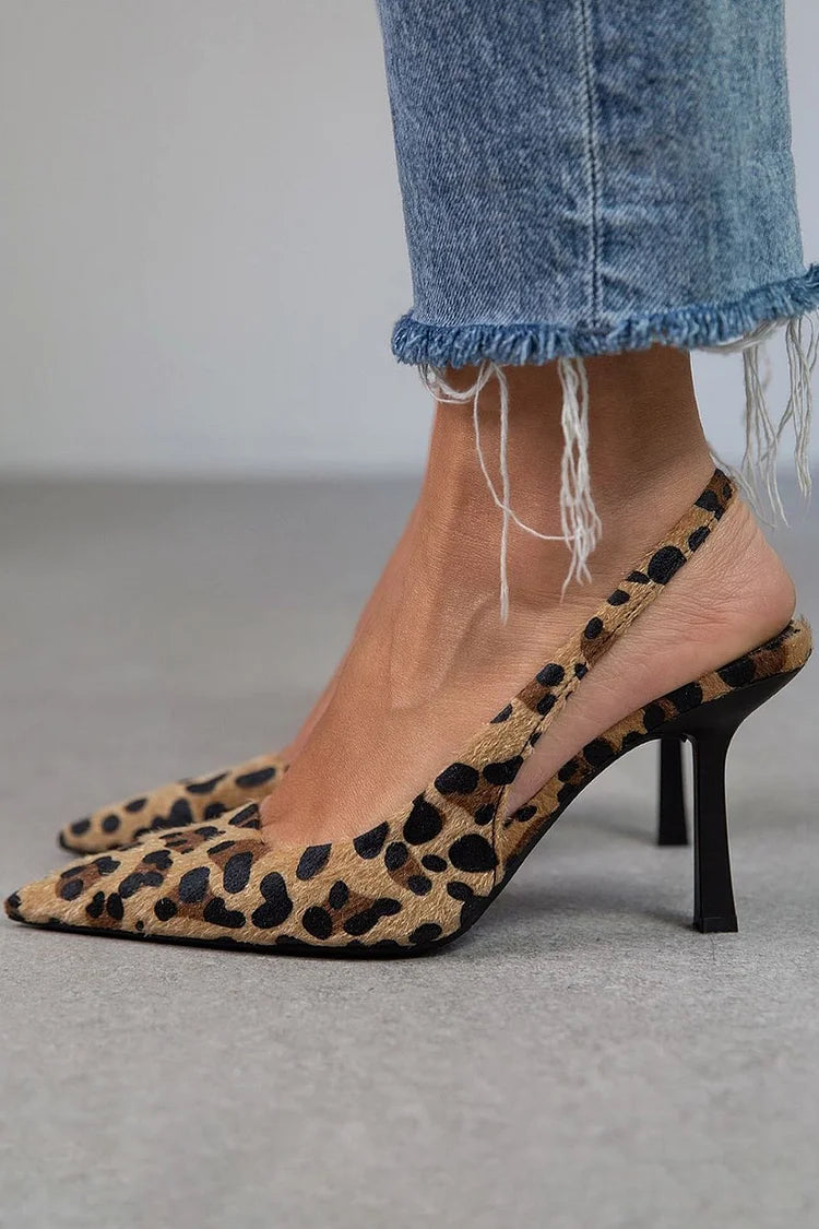 LEONORA | Elegant animal print slip-on for a bold style
