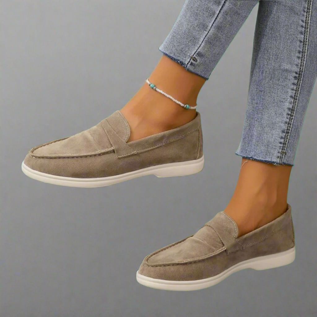 VITTORIA | Elegant Orthopaedic Slip-Ons with Classic Design for Every Day