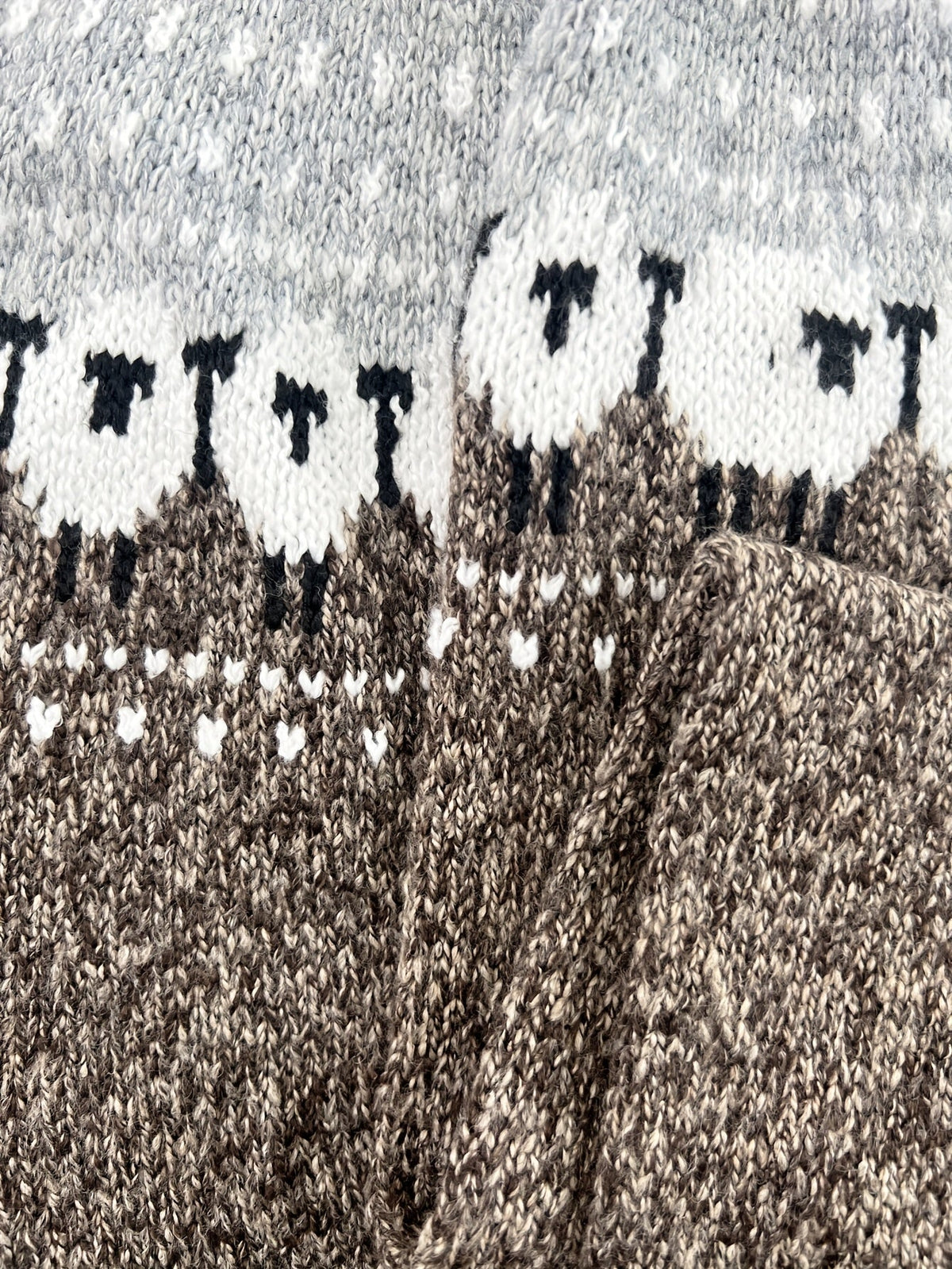 Sister Style™ – Sweater Clara