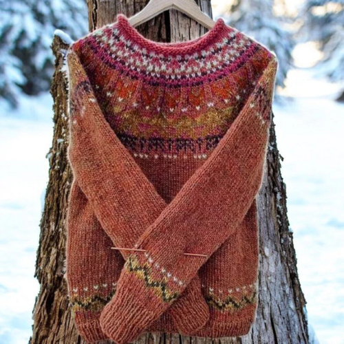 Sofia – Warm Jumper with Knitted Shoulders