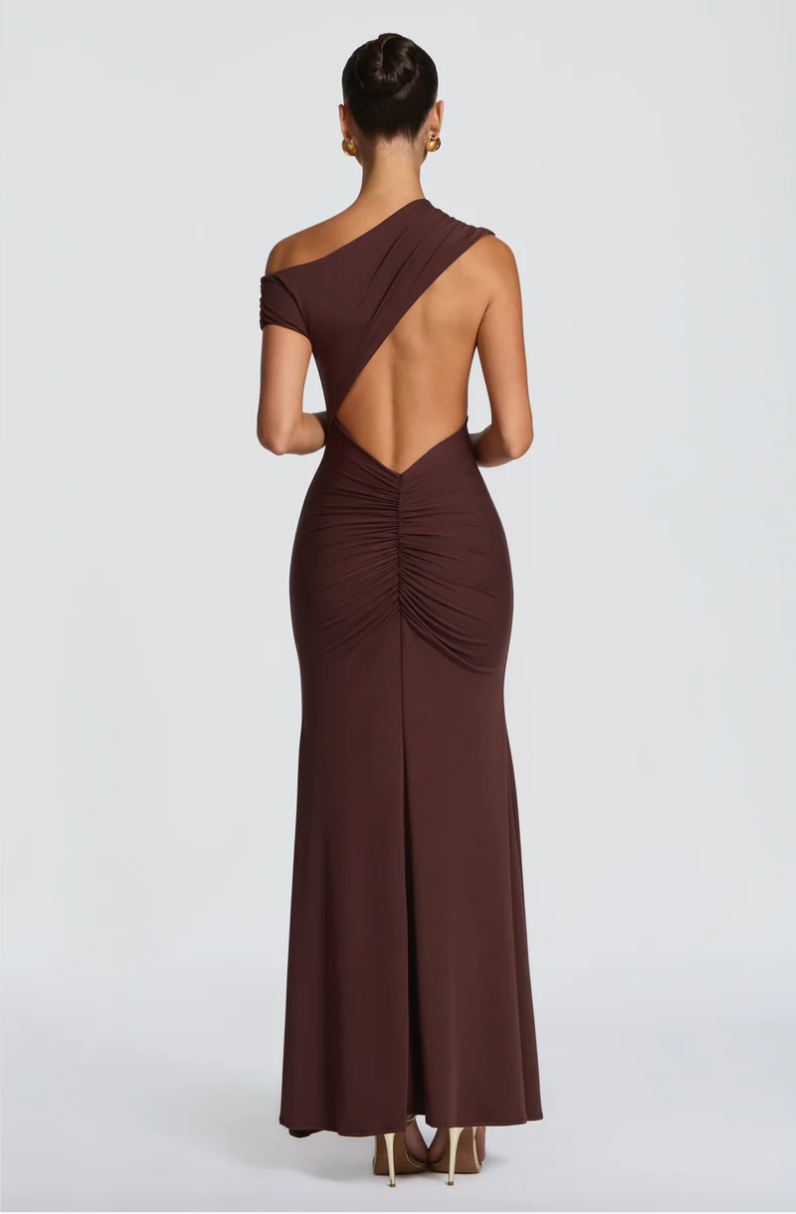 ASYMMETRISCHE MAXI JURK MET OPEN RUG