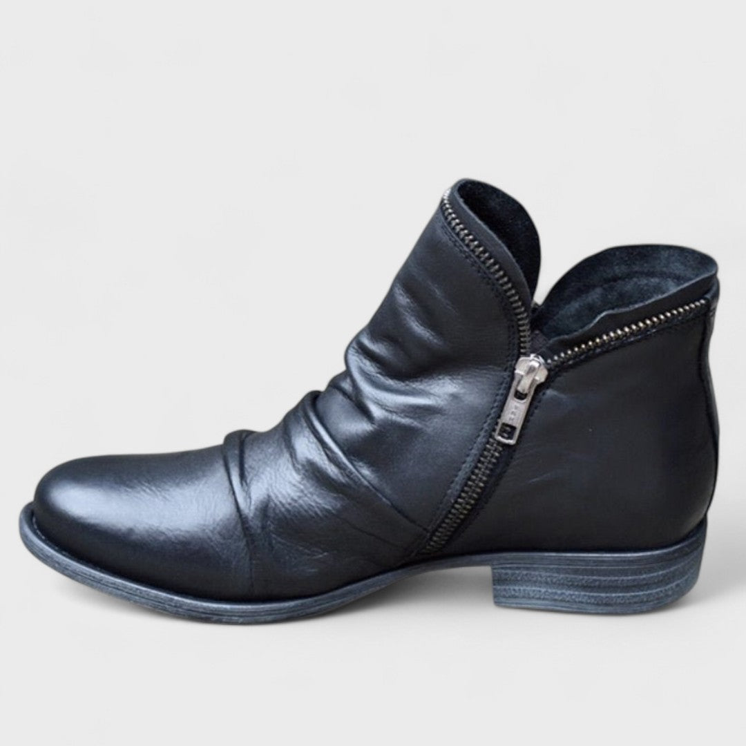 VITTORIA | Elegant Orthopaedic Boots for Ultimate Comfort and Confidence in Style