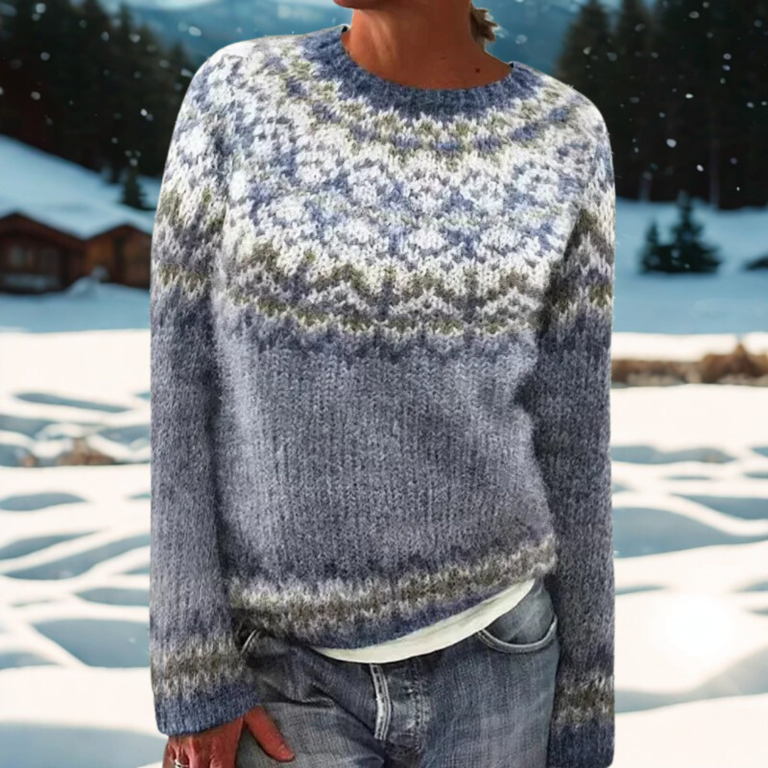 Genevieve – Warm jumper with traditionally woven pattern on the shoulders
