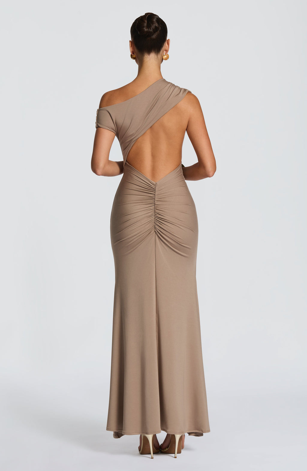 ASYMMETRISCHE MAXI JURK MET OPEN RUG