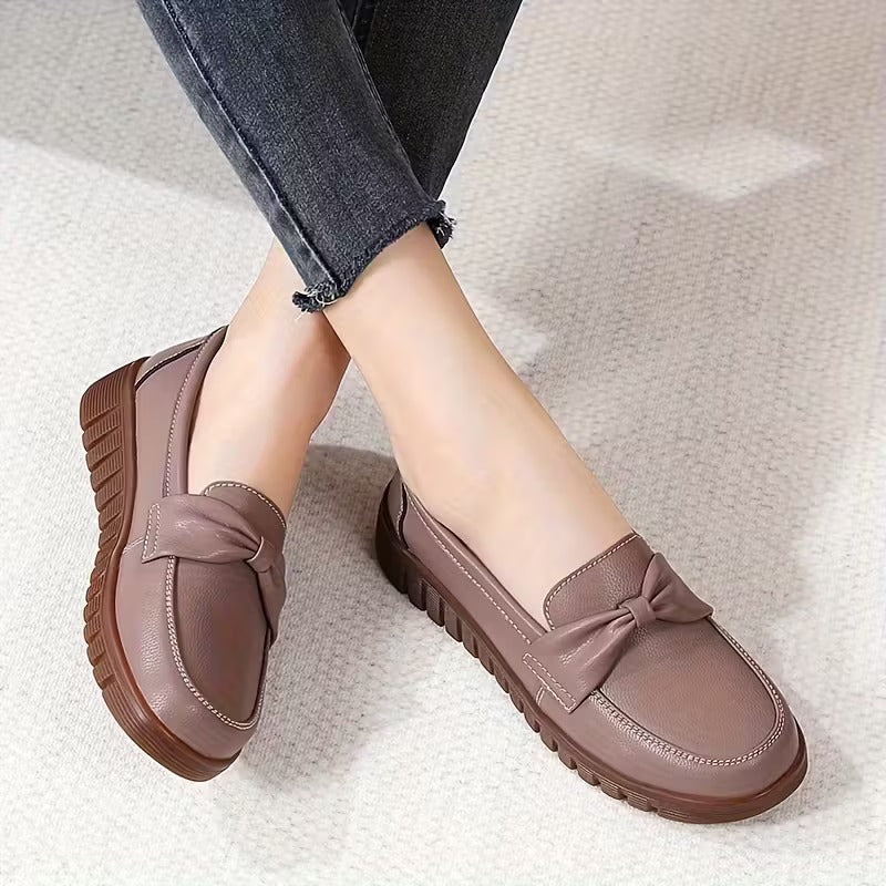 LILIANA | Elegant Orthopaedic Slip-Ons with Daily Comfort and Timeless Style