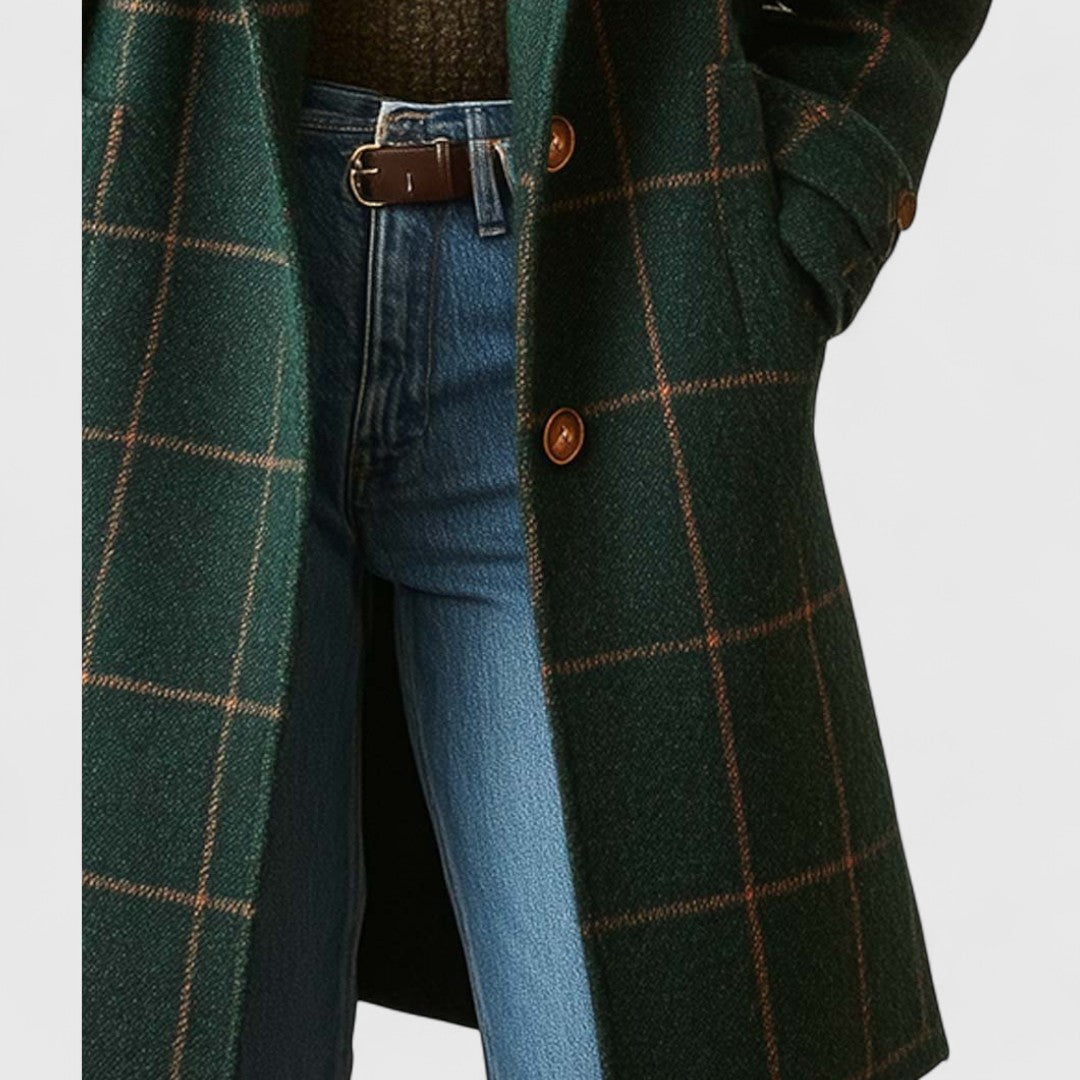 Elena | Wolmantel – where style meets warmth