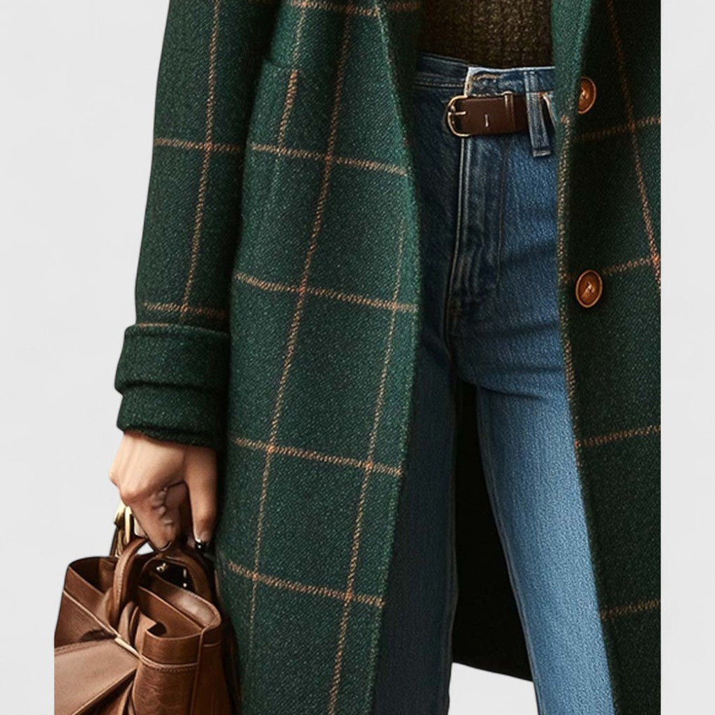 Elena | Wolmantel – where style meets warmth