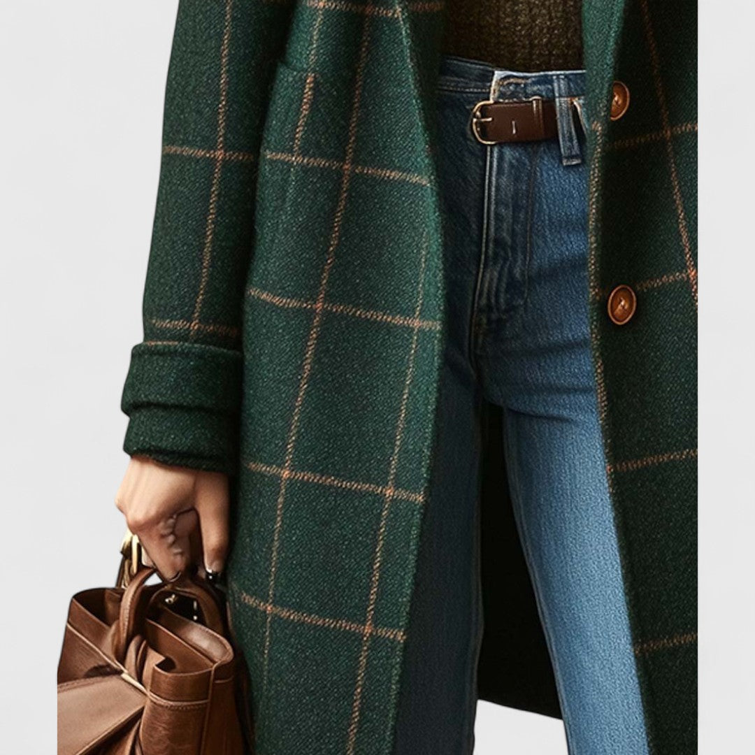 Elena | Wolmantel – where style meets warmth