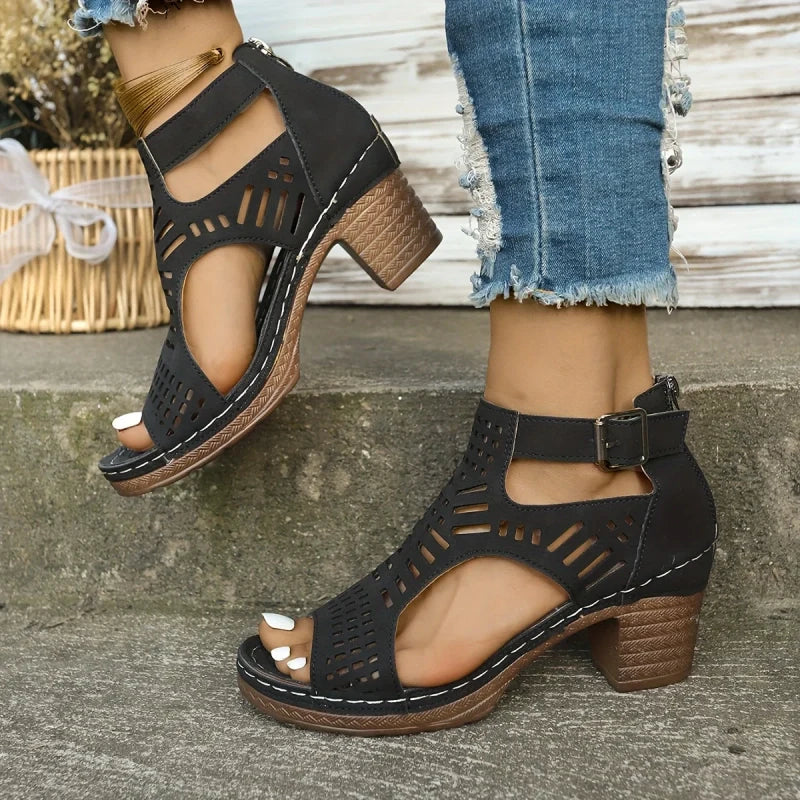 ELIANA | Elegant Orthopaedic Sandals with Stability and Breathable Comfort for Summer Days